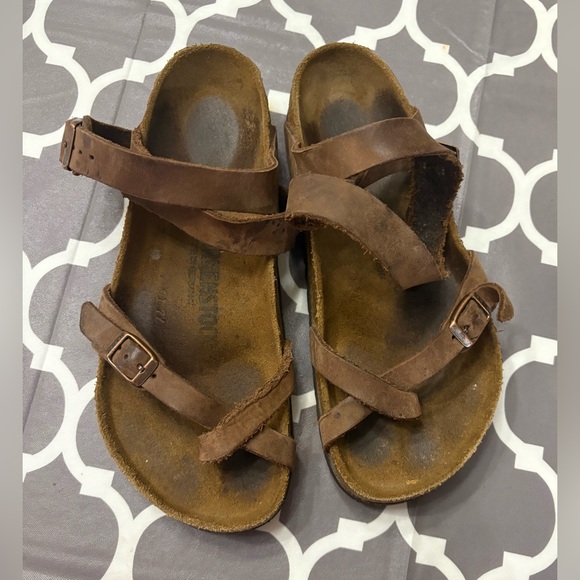 BIRKENSTOCK Womens Yara Sandal Brown Toe Loop Ankle Strap sandal - Picture 2 of 12